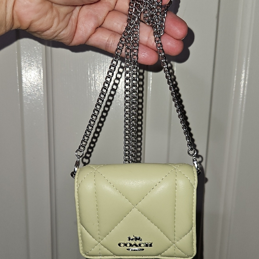 Coach NWT Quilted Leather Mini Card Case Bag - Light Green - Picture 6 of 7